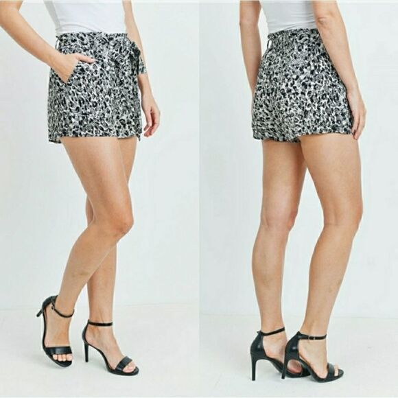 Snow Leopard Shorts  - Picture 2 of 2